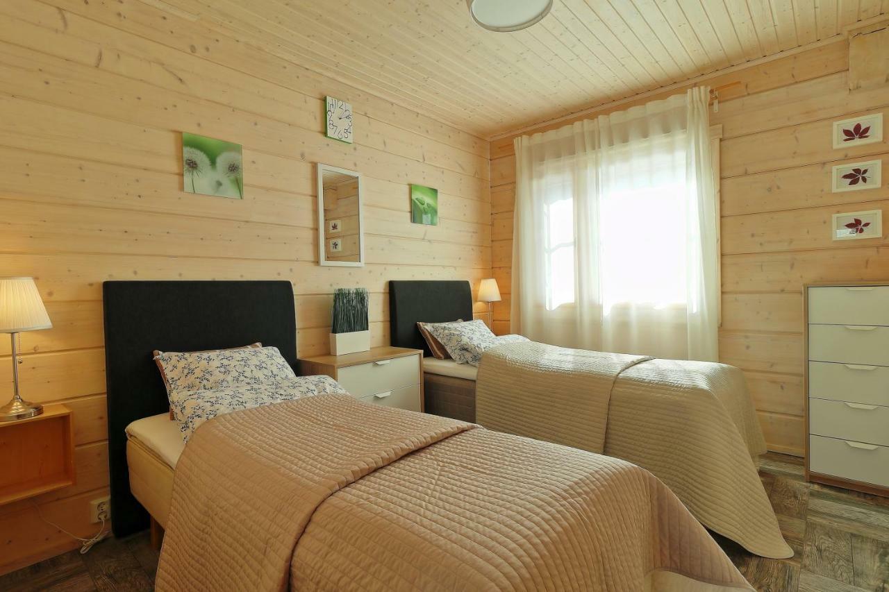 Villa Maria Cottages Jaala Exterior photo