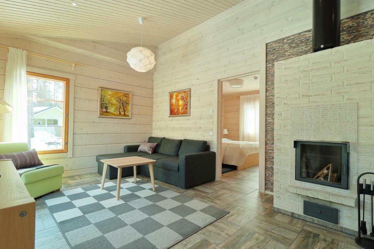 Villa Maria Cottages Jaala Exterior photo