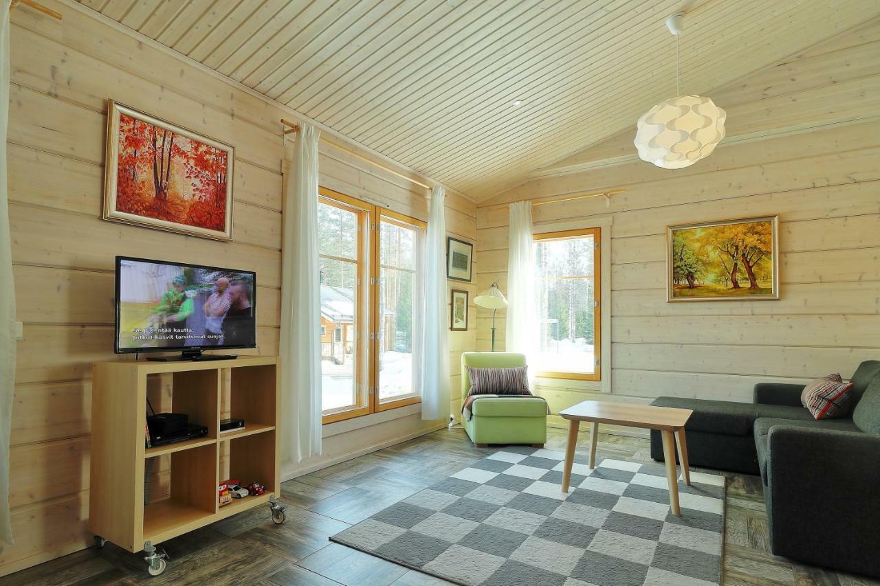 Villa Maria Cottages Jaala Exterior photo